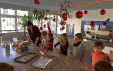 Weihnachtsbackaktion